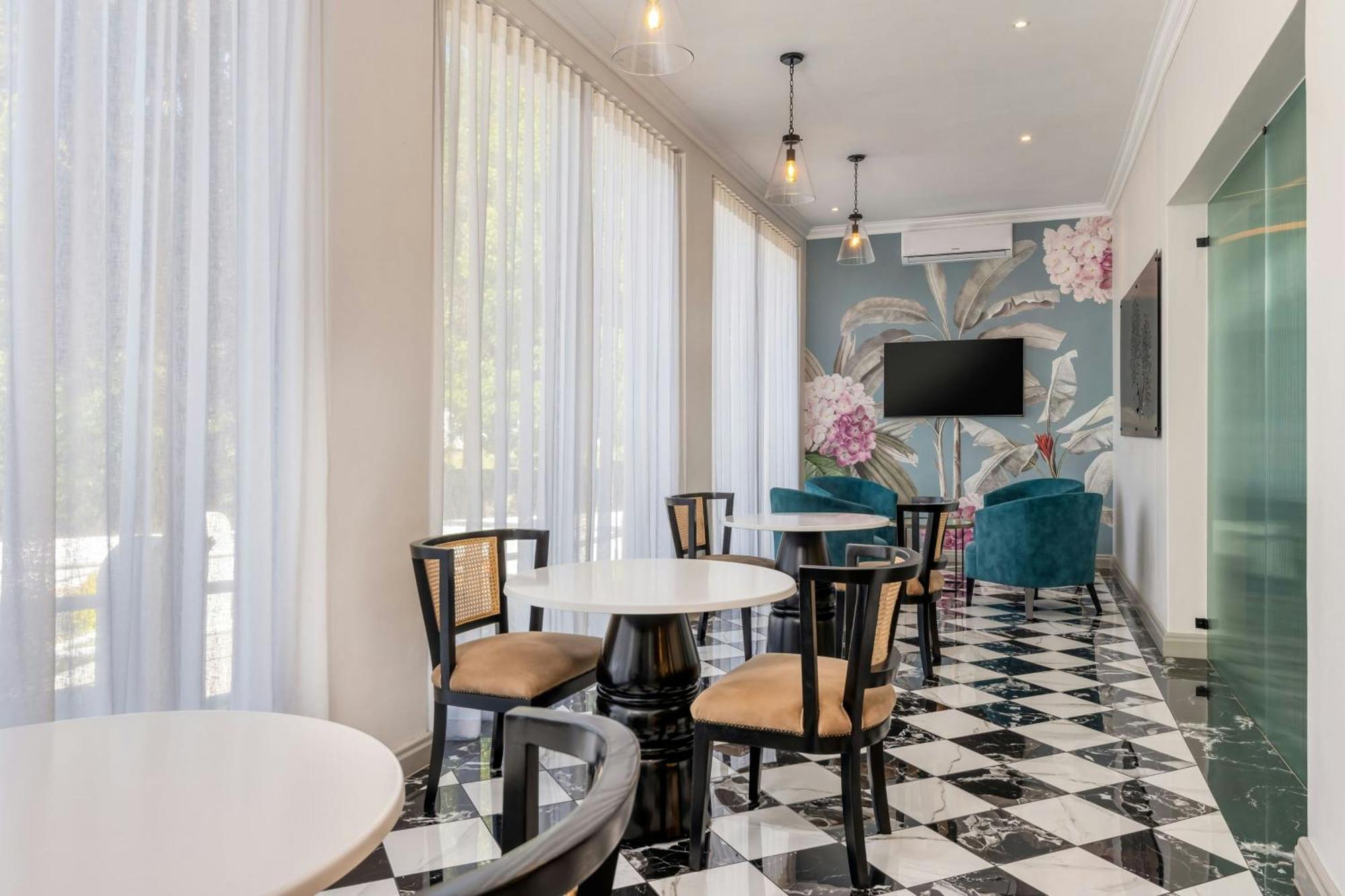 Lord Charles Hotel, Somerset West, A Tribute Portfolio Hotel מראה חיצוני תמונה