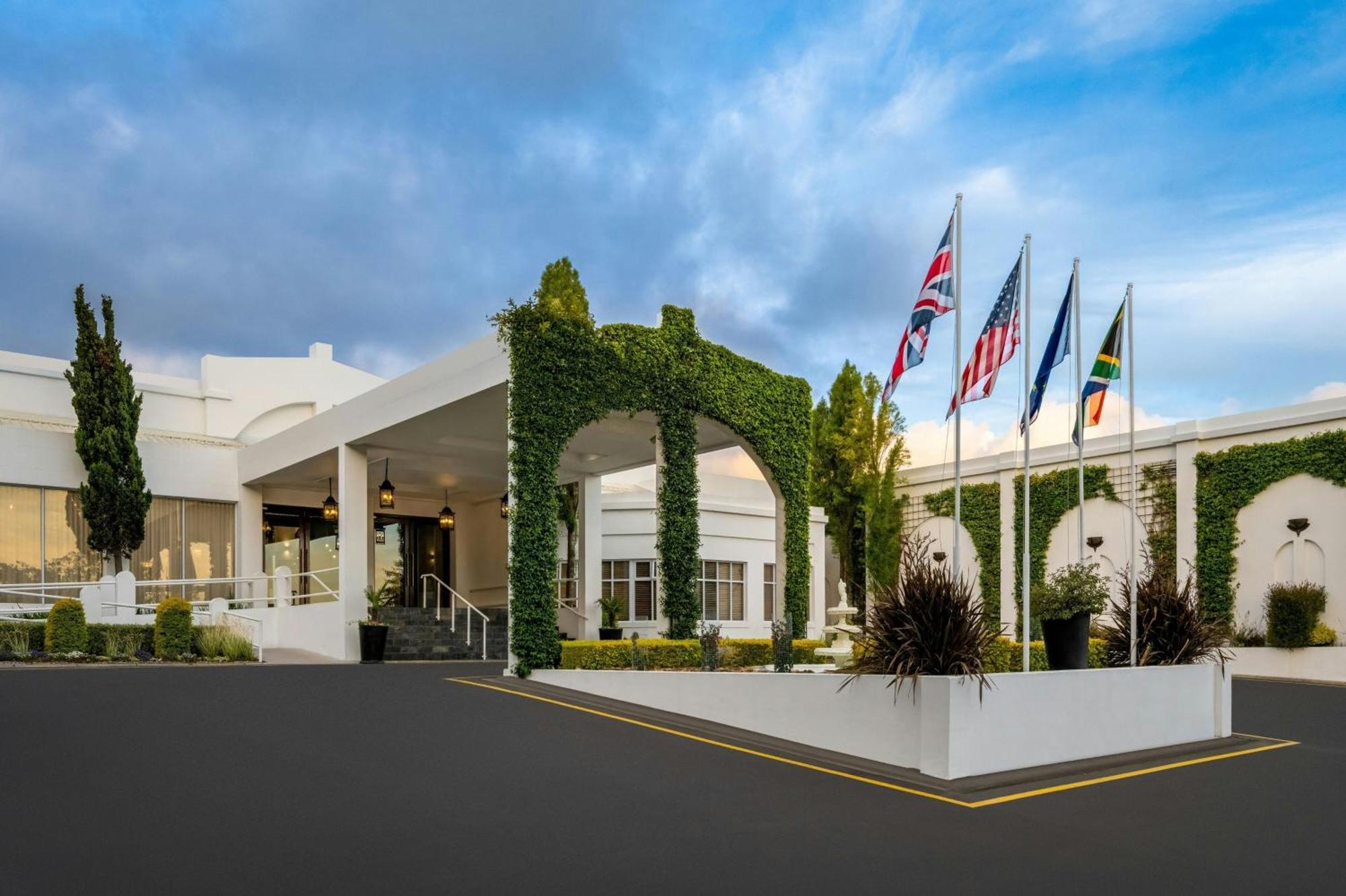 Lord Charles Hotel, Somerset West, A Tribute Portfolio Hotel מראה חיצוני תמונה